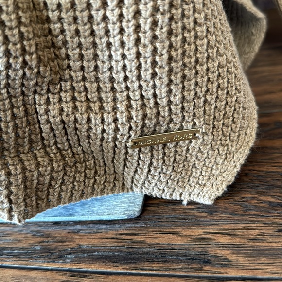 Michael Kors size small cowl neck sweater NWT - Picture 2 of 9